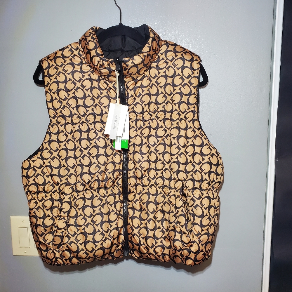 Guess reversible vest